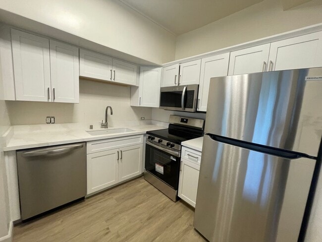 Photo - Newly Renovated Spacious 1BD/1 BA Property Available for Rent!!! Unidad 324