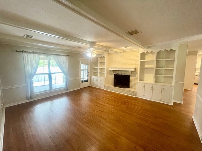 Photo - 3/2 for Rent in Madison!
