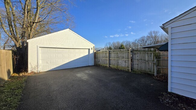 Photo - 217 Carnegie Ave