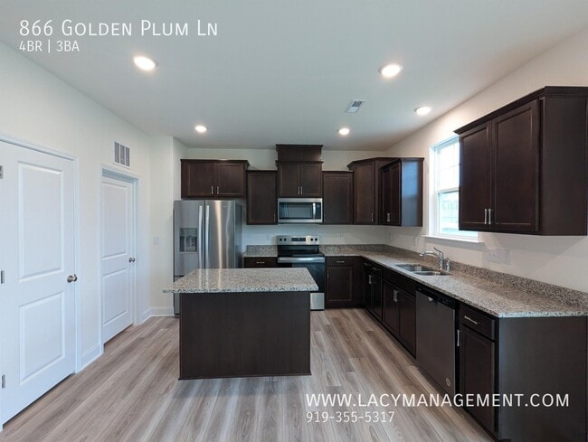 Photo - 866 Golden Plum Ln