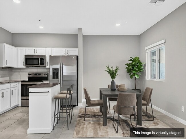 Photo - 8460 N 22nd Dr