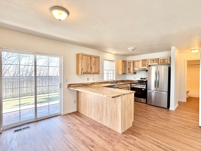 Photo - 3 Bed 2 Bath Home in Heart of Bozeman