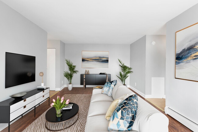 Photo - Carolina Village