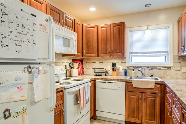 Brinley Manor, LLC