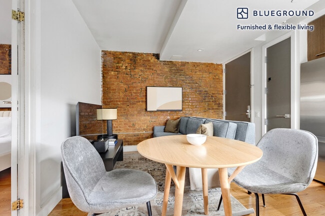 Photo - 72 Willoughby St Unit FL2-ID1977