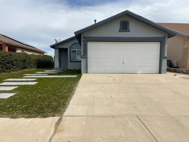 Photo - Eastside home for rent in The Tierras