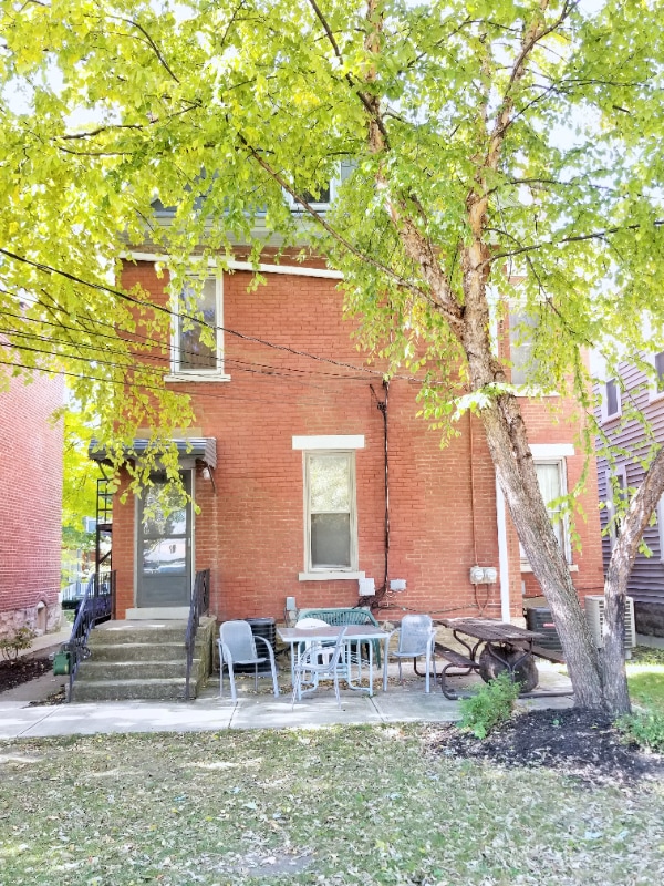 Photo - 1490 Michigan Ave