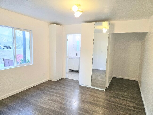 Photo - 3121 Larga Ave Unit 1