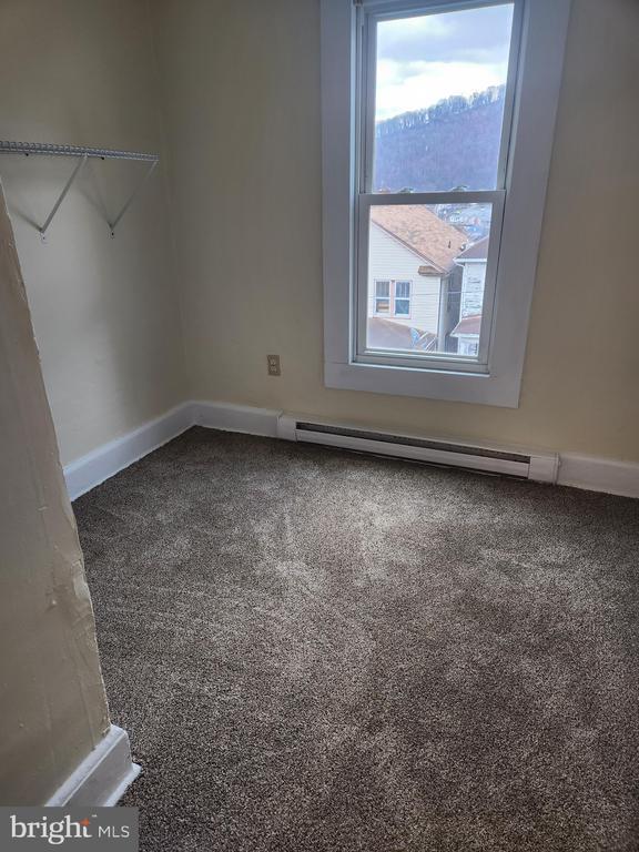 Photo - 122 Spring St Unit APT B