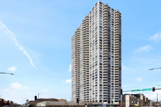 Photo - 2020 N Lincoln Park W Unit 16B