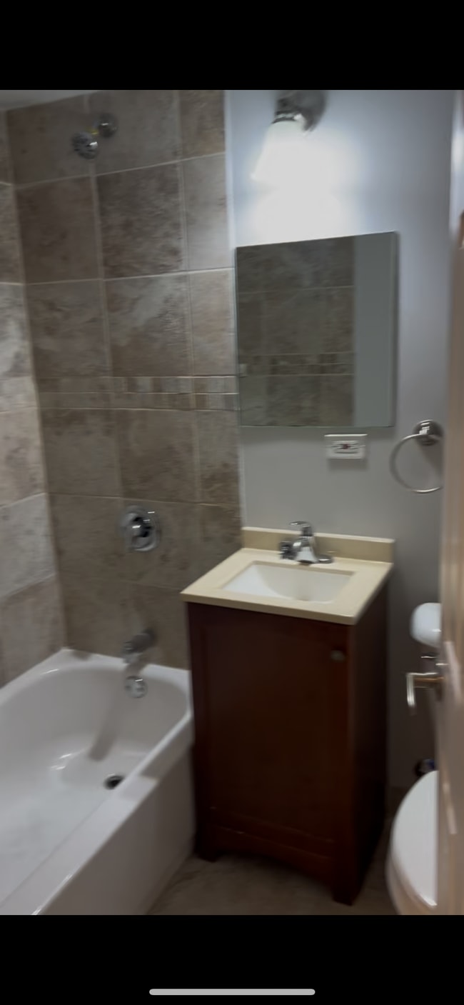 Photo - Lillie Plaza 903 Unit 2D