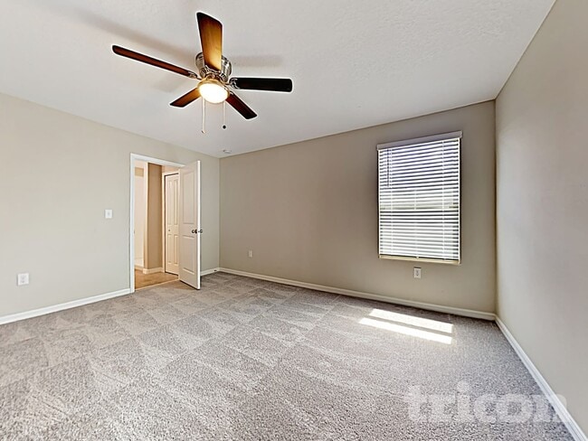 Photo - 10027 RoseMary Leaf Ln