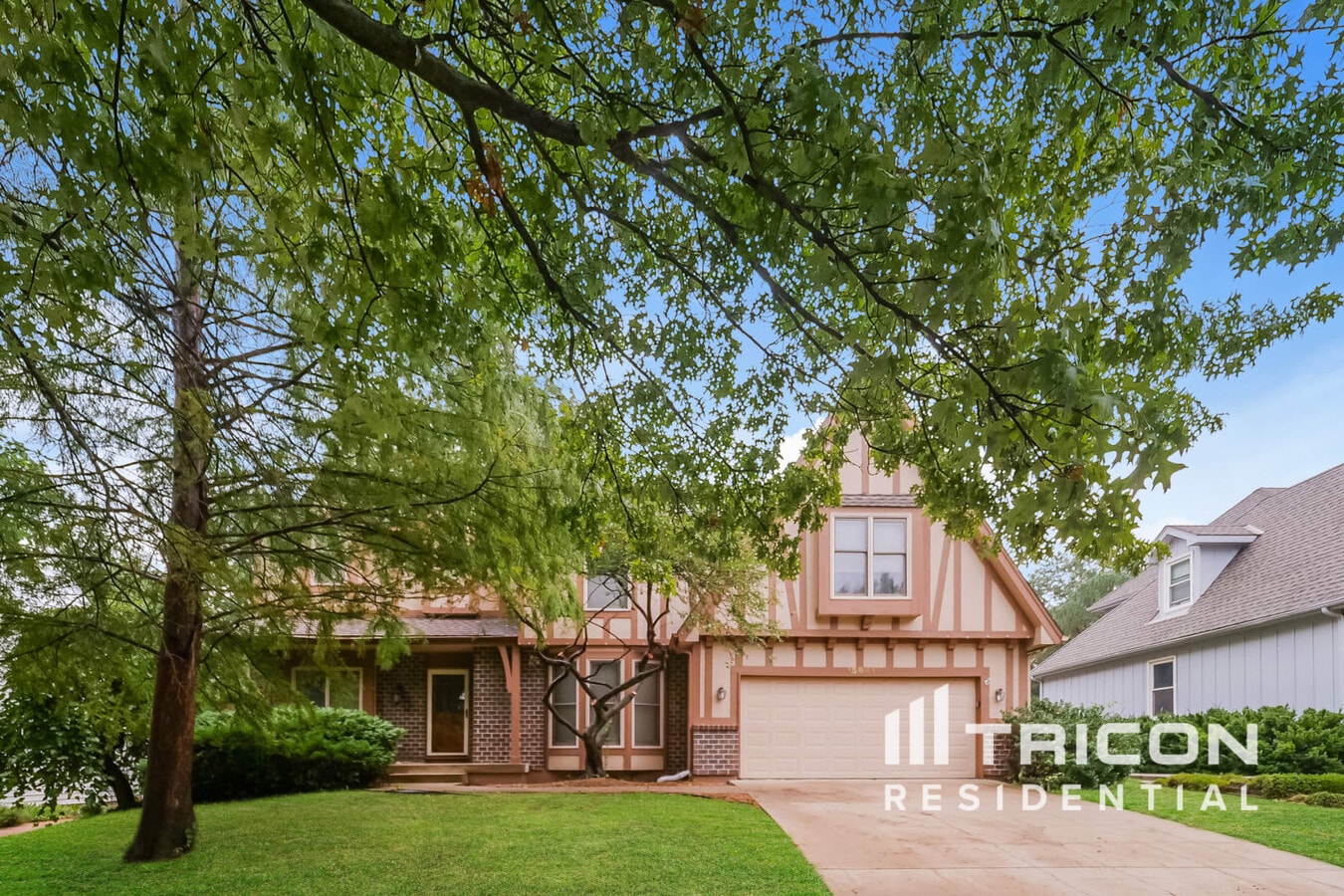 Photo - 15841 W Beckett Ln