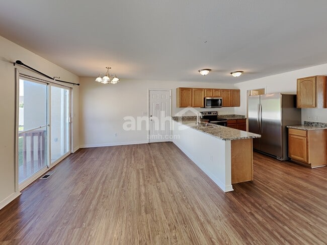 Photo - 13839 Ralph H Way