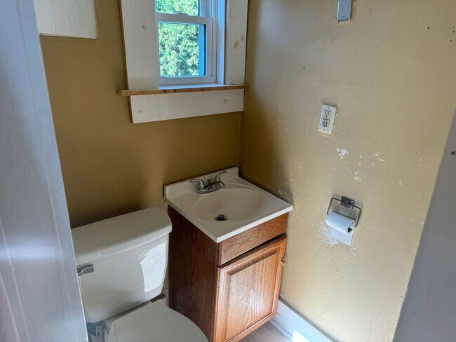 Photo - 1017 State St Unidad 1017 State Street Apt 2 Ogdensburg NY 13669