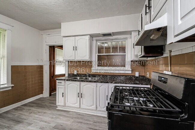6997 Edison Ave