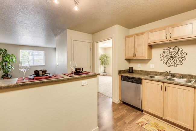 Vancouver, WA Modern Kitchen - Lewis Ridge