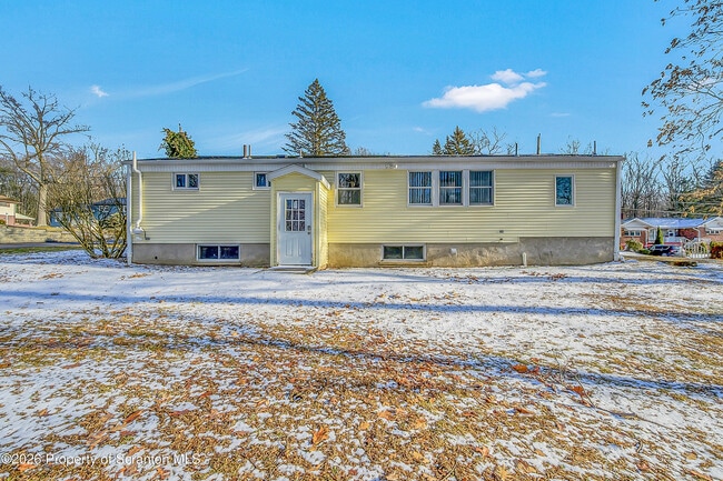 Photo - 301 Seymour Ave