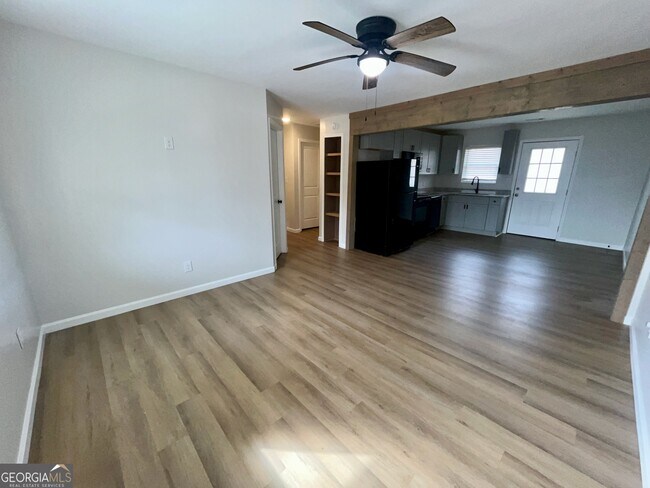 Photo - 405 Tallapoosa St Unit 4