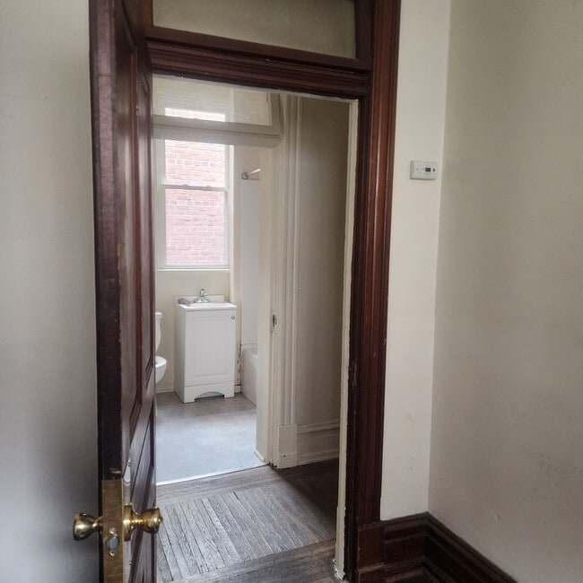 Photo - 511 N 8th St Unit 2