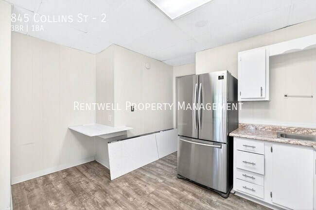 Photo - 845 Collins St Unidad 2