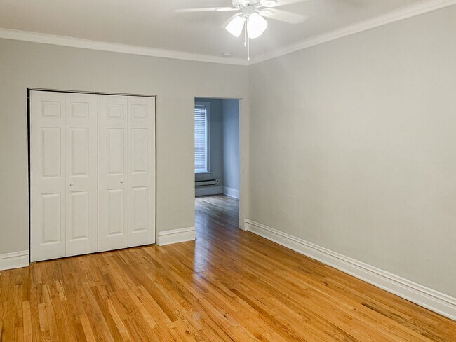 Photo - 623 W Melrose St Unit N2