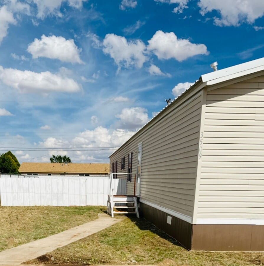 Photo - 3 bedroom 2 bath in Clovis