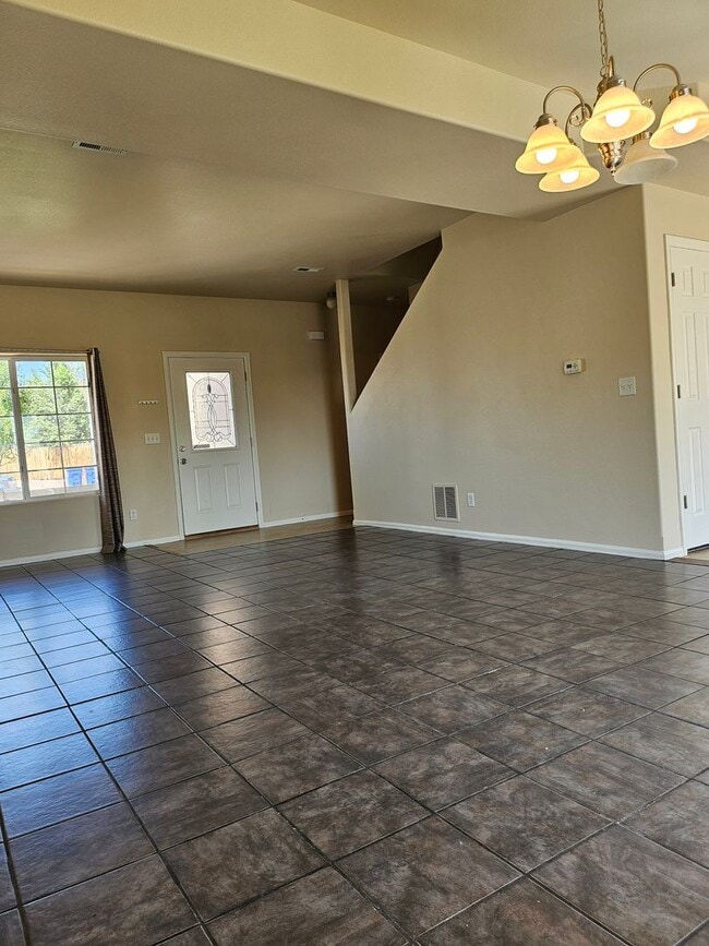 5112 Tabor Lane