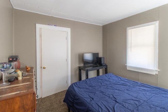 Photo - 1022 Greenleaf St