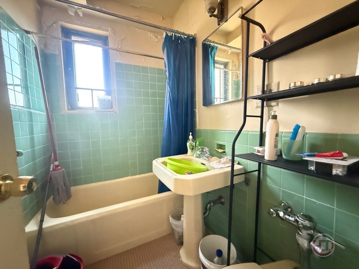 Photo - 1545 Archer Rd Unit 7E