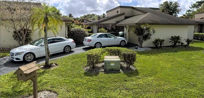 8142 Silver Palm Ct