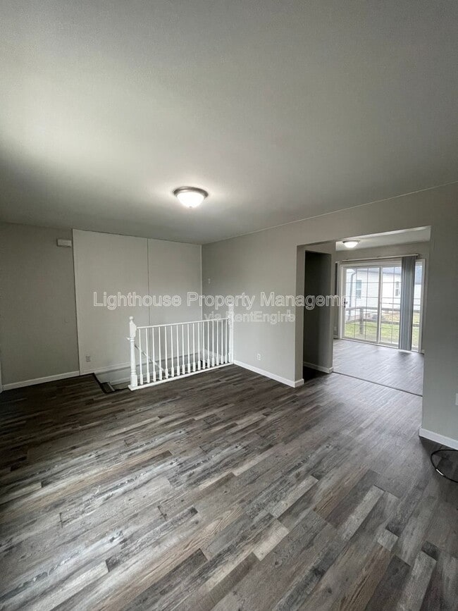 Photo - 2130 Miller Rd
