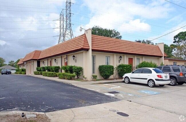 5401 Alhambra Dr