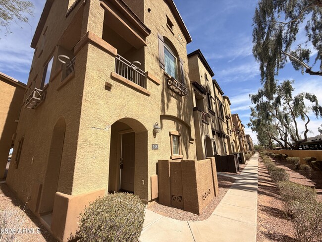 Photo - 3250 W Greenway Rd