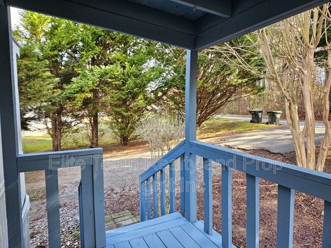 Photo - 776 Montgomery Dr