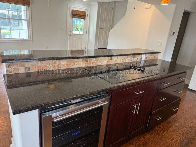Photo - 418 E 63rd Terrace