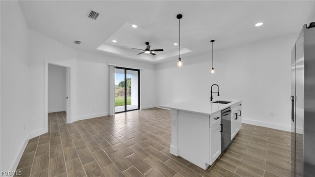 Photo - 328 Gordon Ave S