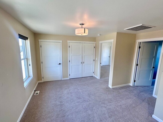 Photo - Newer Condo Unidad 1