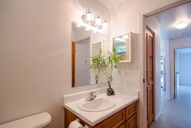 Photo - 15-1484 27th Avenue