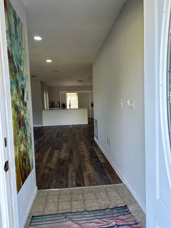 Photo - 10415 113th St