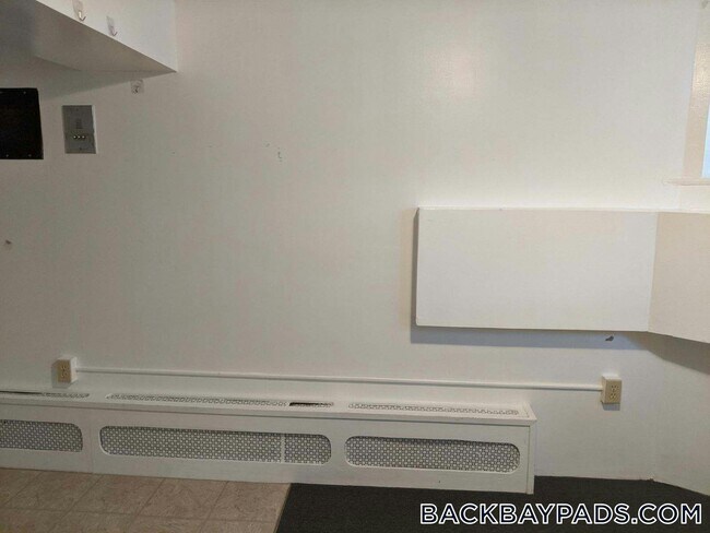 Photo - 503 Beacon St Unidad A