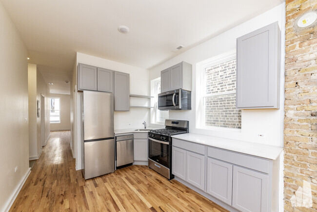 Building Photo - 1638 W 18th Pl Rental
