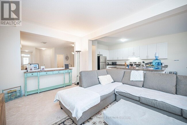 Photo - 36 Sasco Way