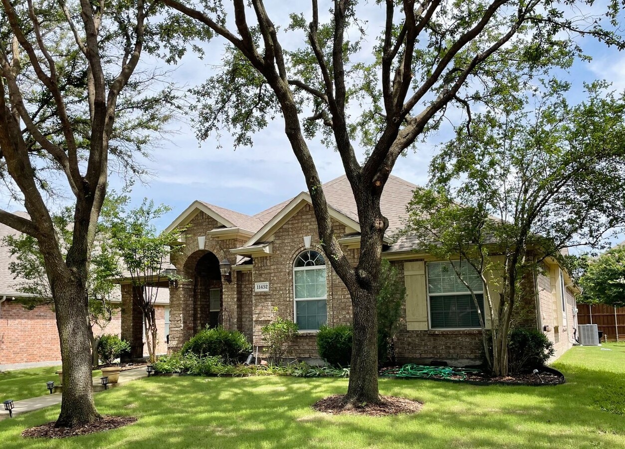Photo - 11452 Snyder Dr