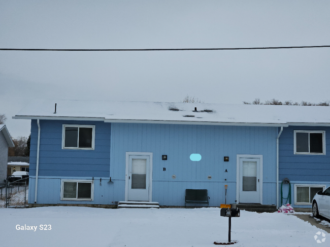 Building Photo - 370 Shoshone Ave Unit A Rental