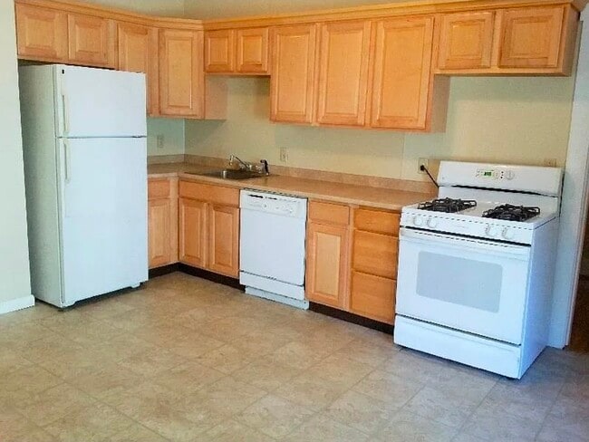 Photo - 192 Adams St Unit 1