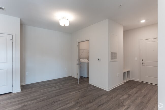 3BR, 2BA - 1295SF Azalea - Living Area - The Groves at 421