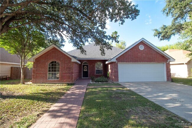 Building Photo - 11 Fawn Cir