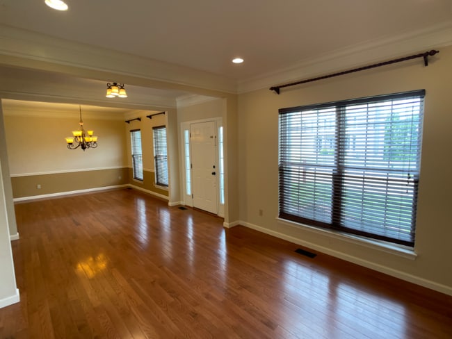 Photo - 3802 Scarlet Oak Dr