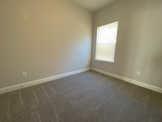 Photo - 1120 5th Ave N